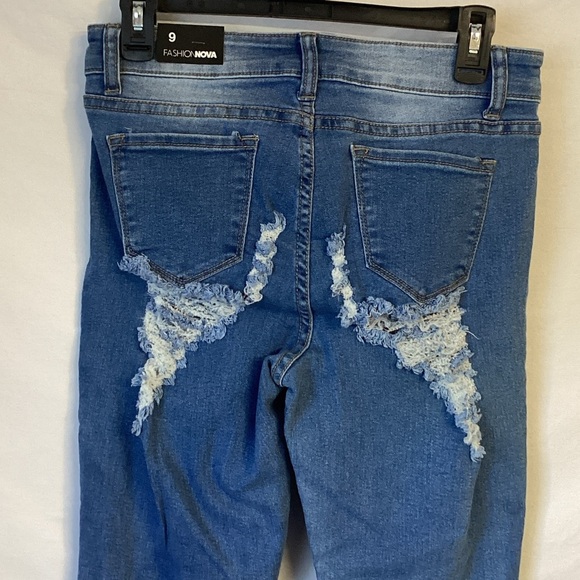 Fashion Nova Women's Blue All The Booty Ripped Skinny Jeans Size 9 - Picture 6 of 12